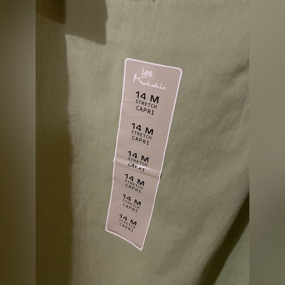 Aloe Green Women’s Stretch Lee Capri Khakis - Picture 7 of 8